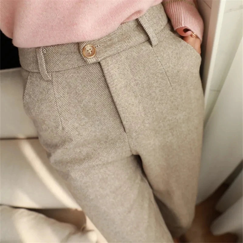 Pantalón de Lana de Tiro Alto Estilo Harem