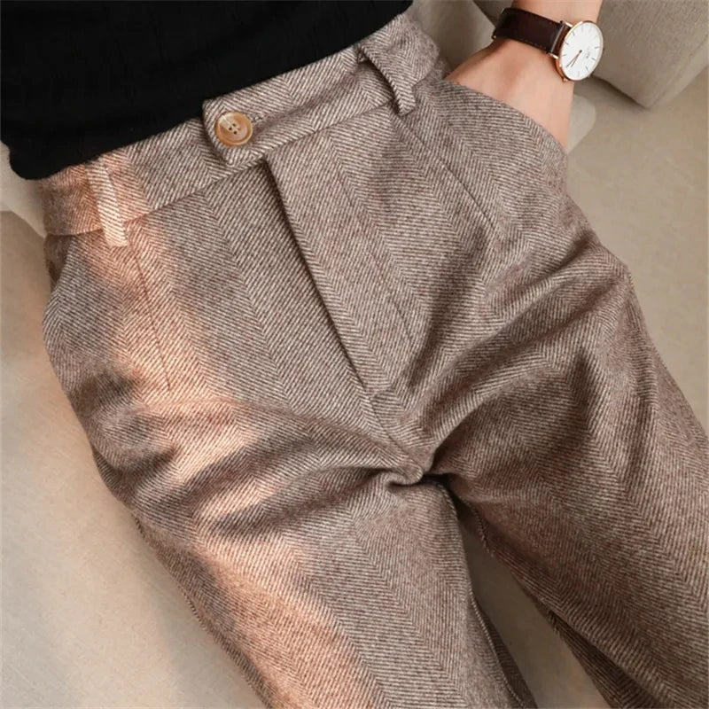 Pantalón de Lana de Tiro Alto Estilo Harem