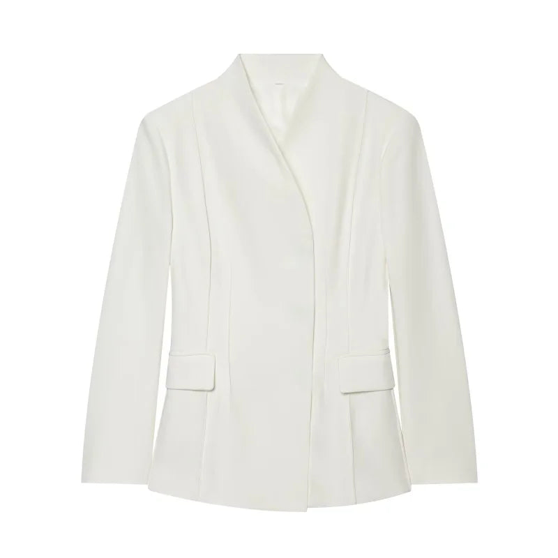 Chaqueta Entallada de Cuello Alto y Pantalón a Juego