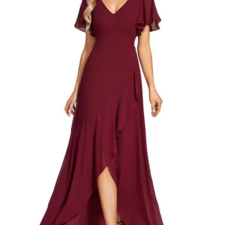 Vestido Largo con Doble Escote en V y Volantes